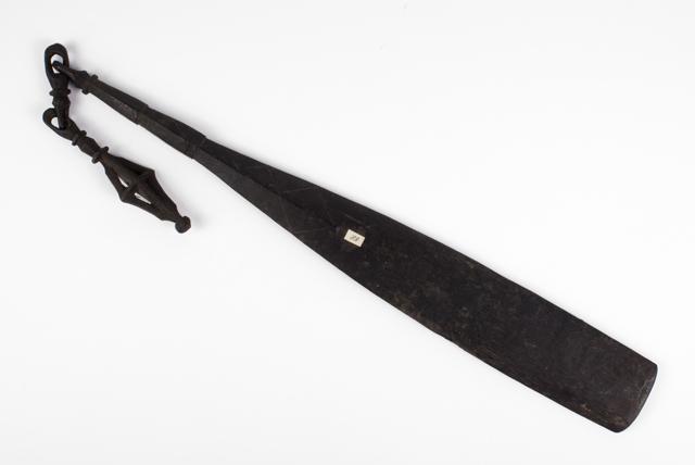 EA/240/58 - 
spatula
