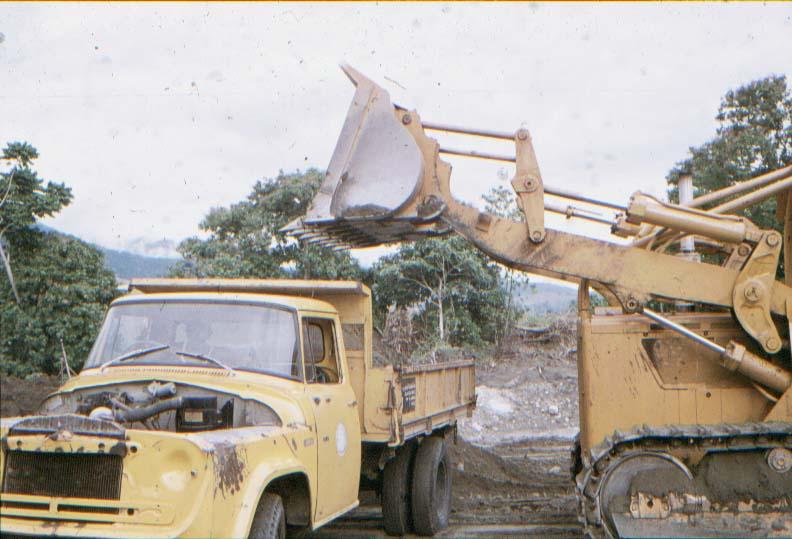 BD/37/110 - 
road construction 3
