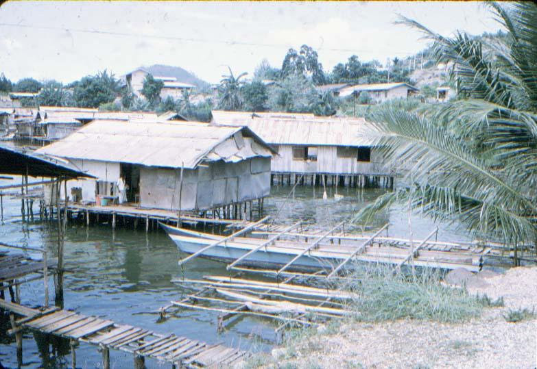 BD/37/140 - 
Jayapura: fishing boats
