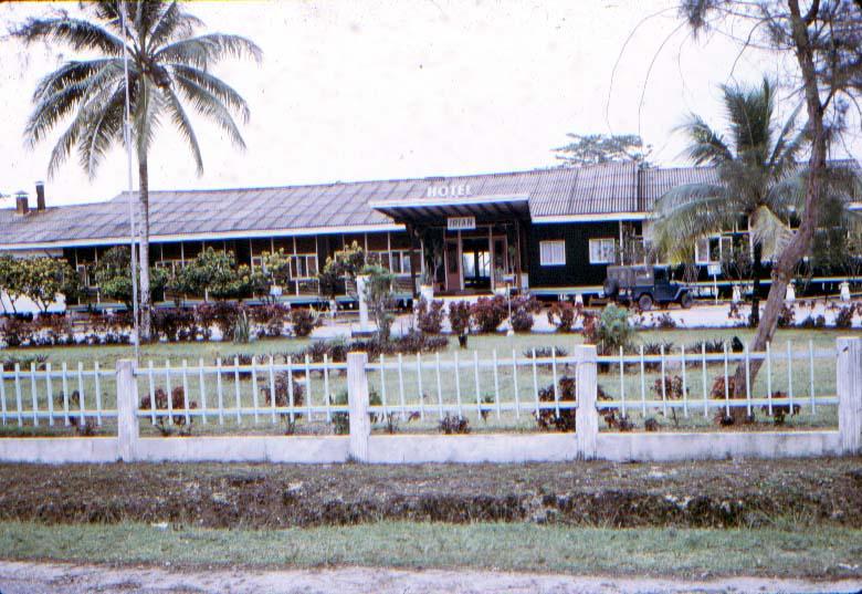 BD/37/283 - 
Biak: voormalig KLM hotel
