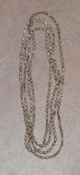 EA/41/56 - 
neck ornament 
