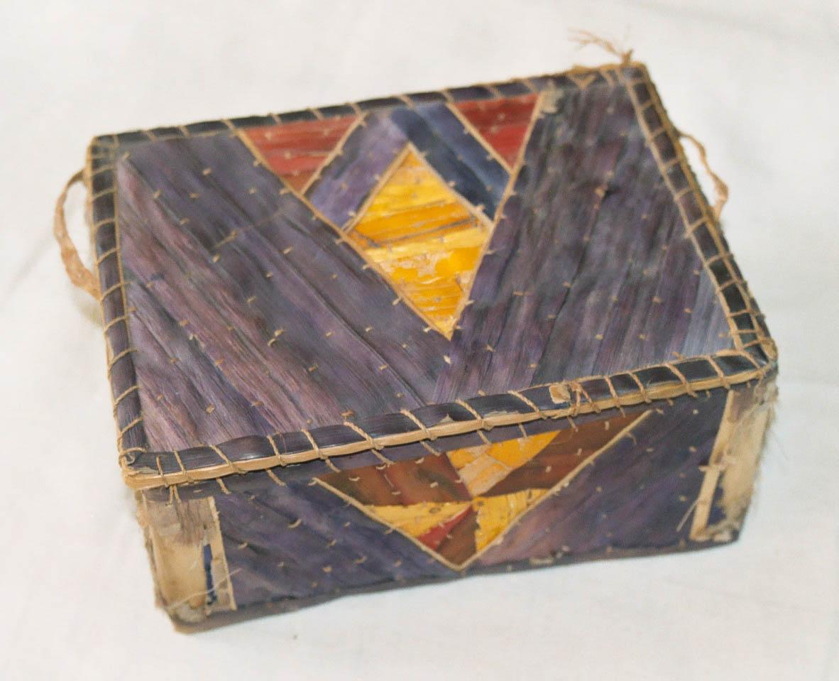 EA/114/13 - 
box
