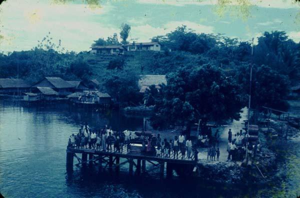 BD/67/28 - 
Napan - scaffolding
