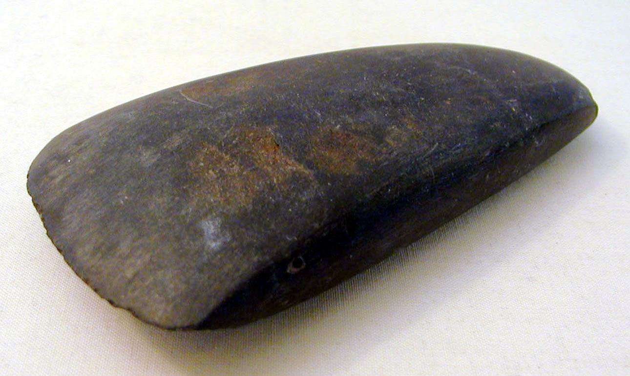 EA/6/12 - 
axe head
