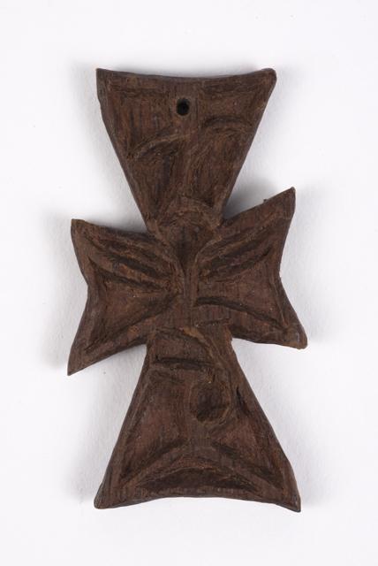 EA/99/19 - 
crucifix
