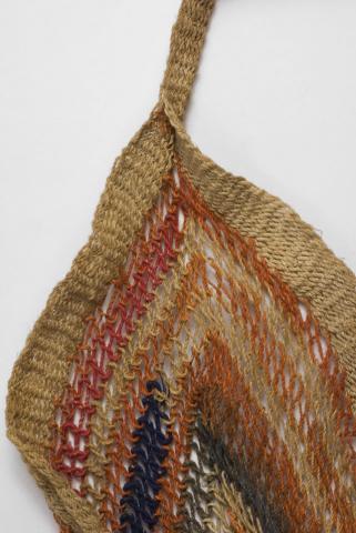 EA/99/39 - 
string bag 
