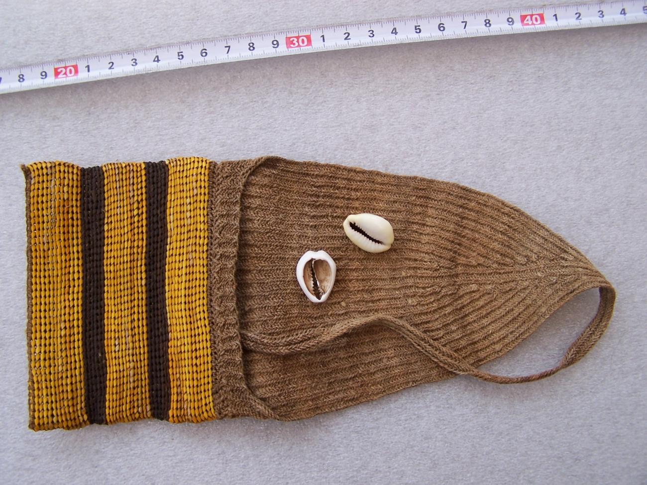 EA/161/15 - 
schelpentasje 
