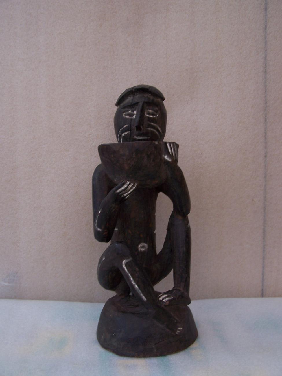 EA/161/2 - 
mensfiguur
