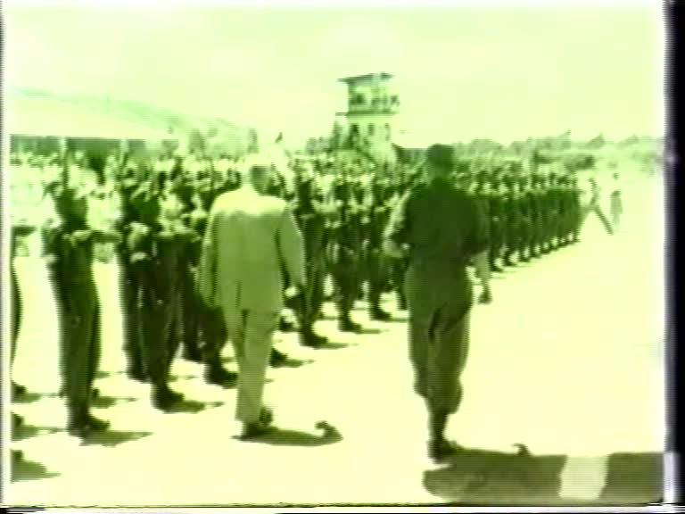 FI/1200/122 - 
Parlementaire delegatie in Nieuw-Guinea
