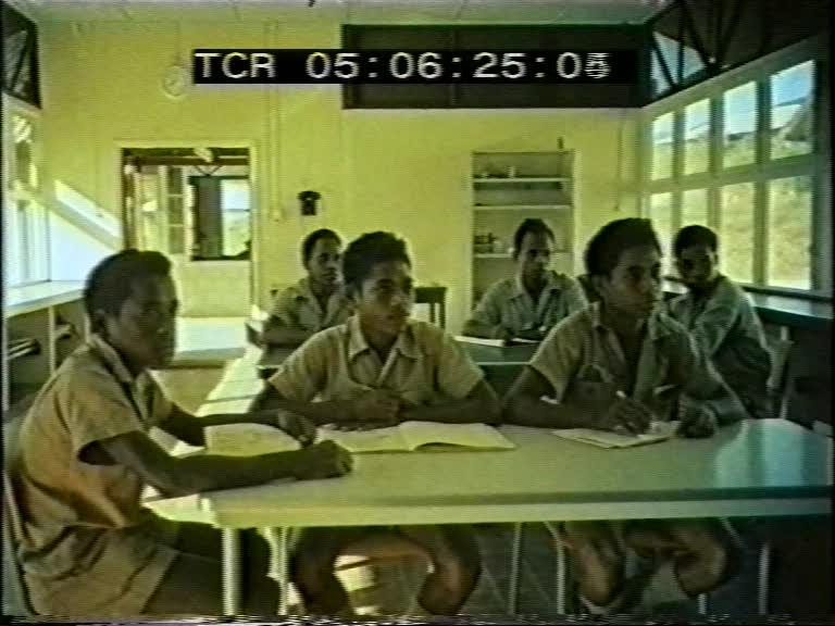 FI/1200/163 - 
New Guinea Chronicle 20: Health Care for the indigenous population
