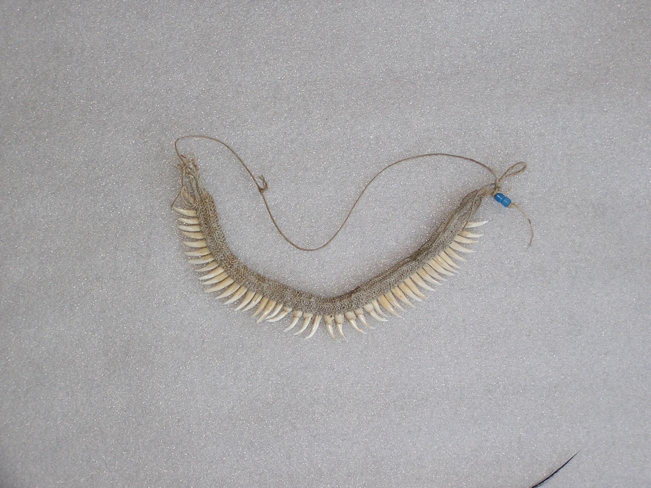 EA/84/3 - 
ketting
