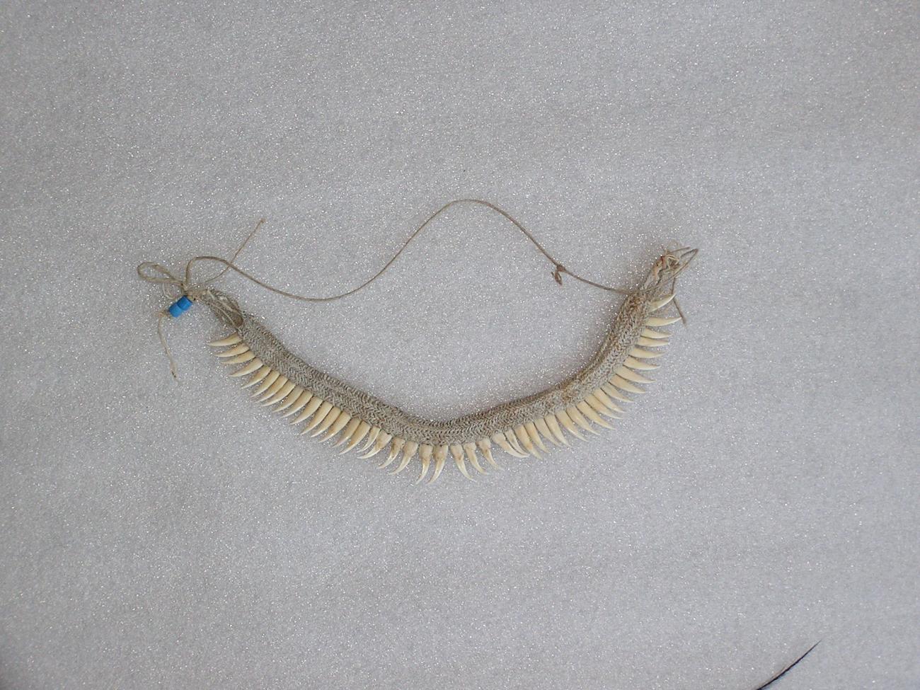 EA/84/3 - 
ketting
