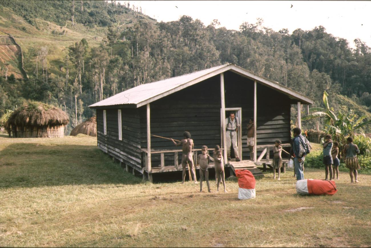 BD/166/179 - 
The overnight stay hut 3
