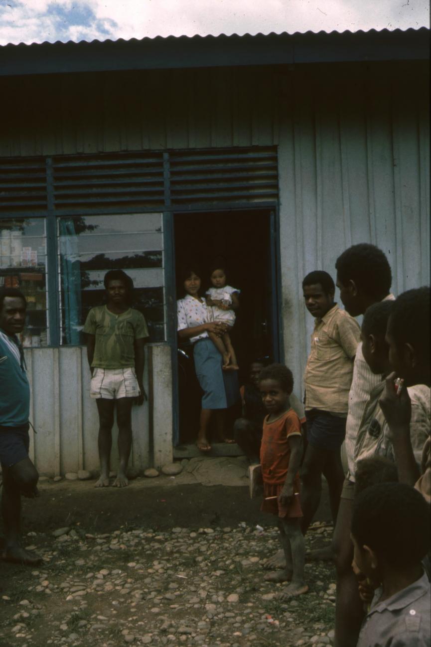 BD/166/297 - 
People in front of the house
