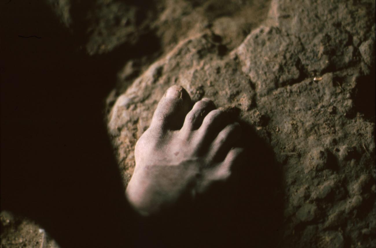 BD/166/383 - 
A Papua man&#039;s feet
