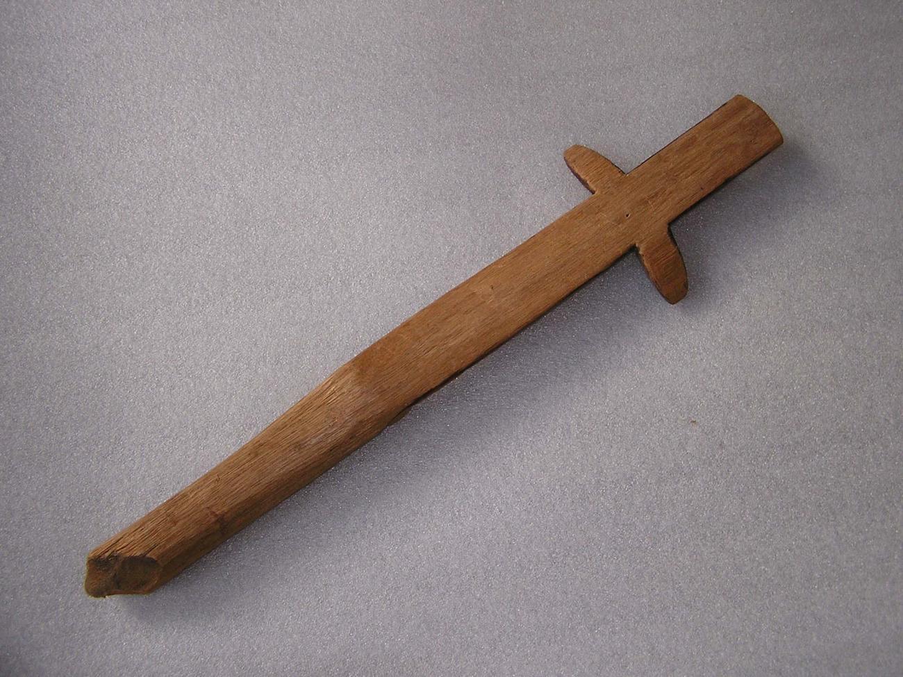 EA/174/5 -
crucifix