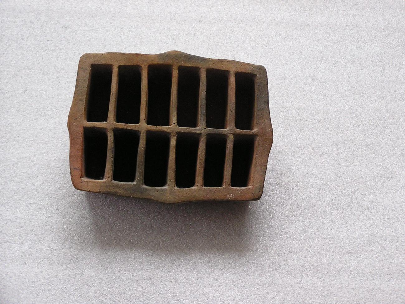 EA/176/28 - 
baking tin
