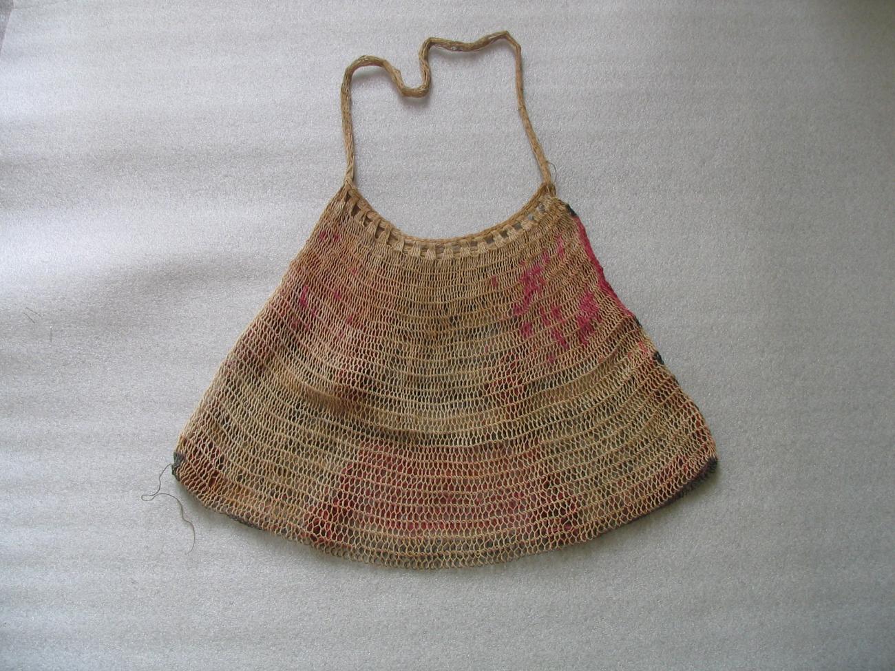 EA/131/42 - 
tas
