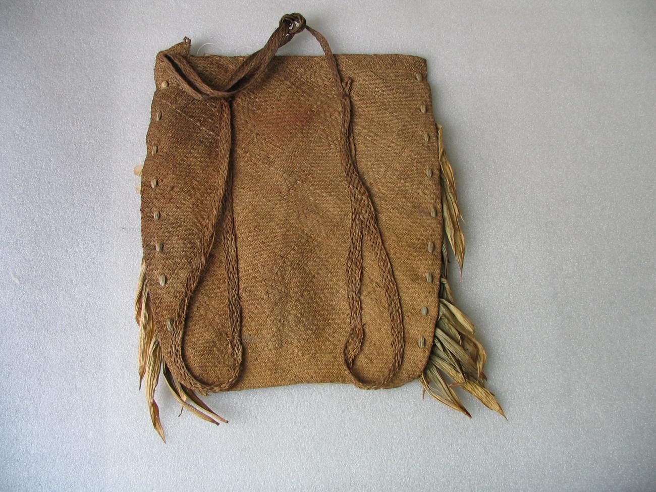 EA/199/1 -
ornamental bag