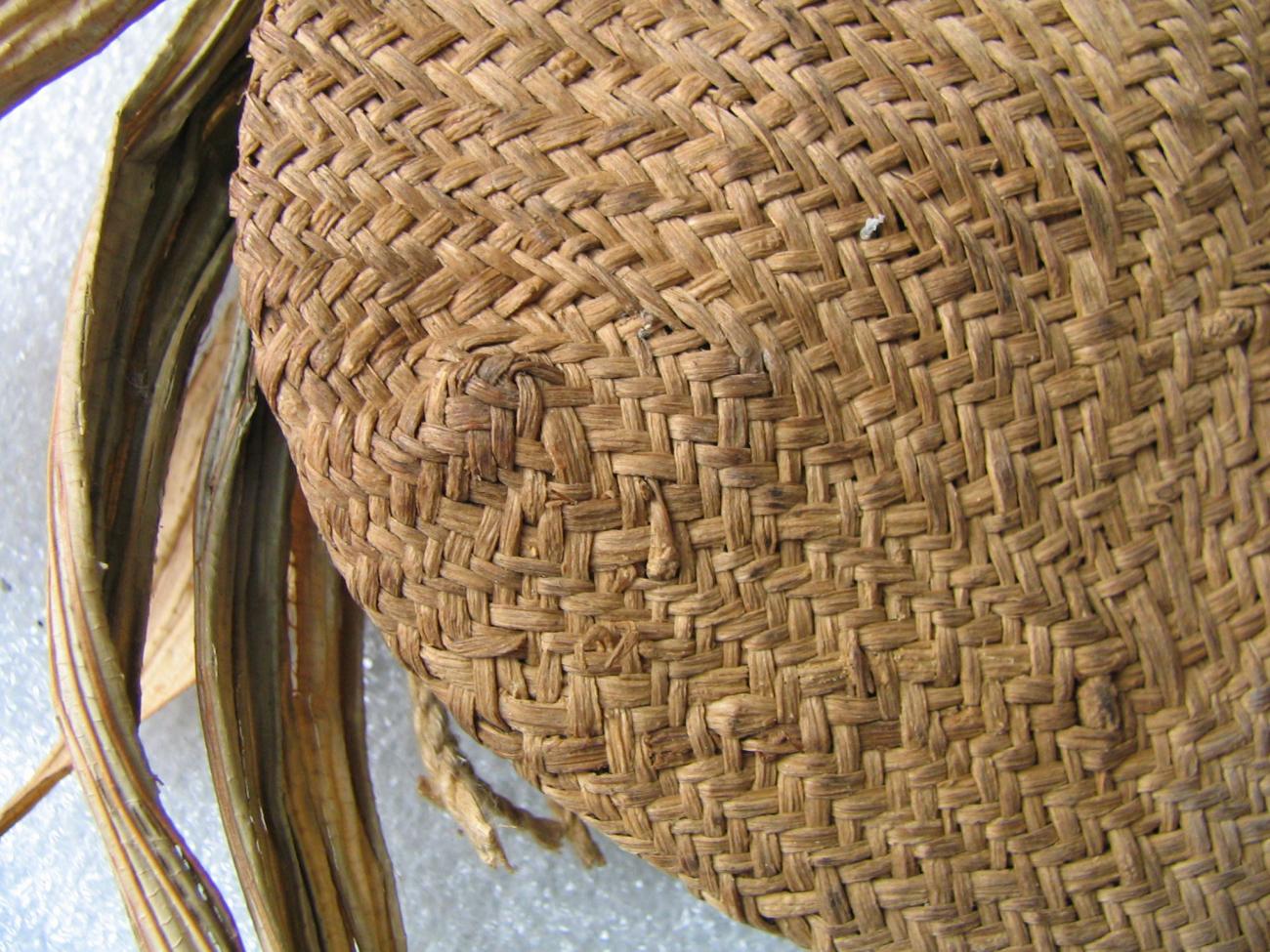 EA/199/1 -
ornamental bag