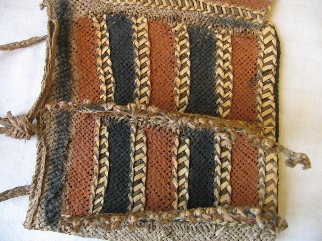EA/199/5 - 
tas
