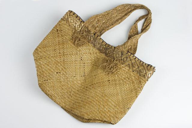 EA/201/39 -
tas