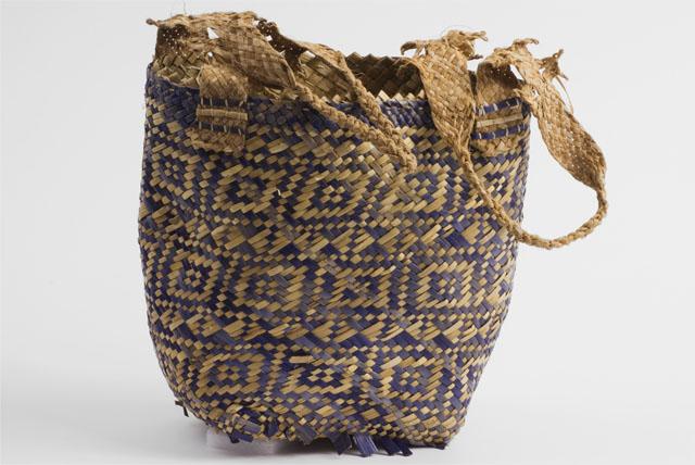 EA/201/54 - 
bag
