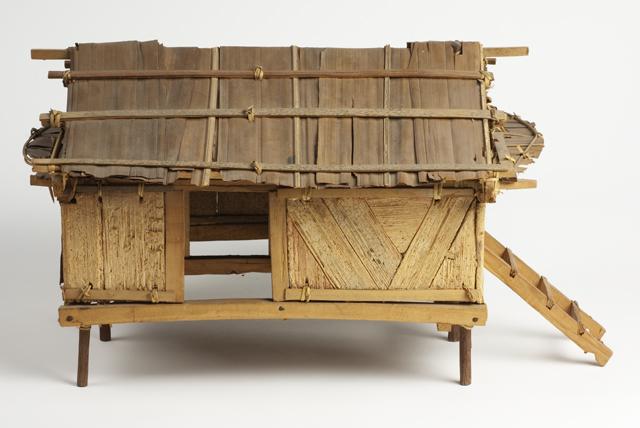 EA/171/1 - 
scale model house
