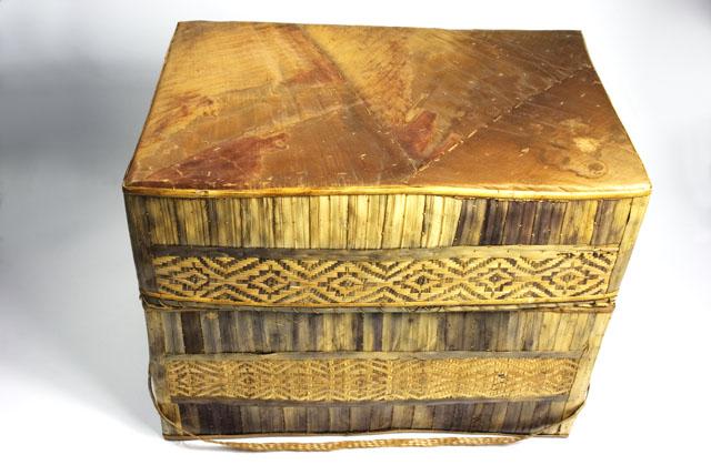 EA/256/5 - 
box (large)

