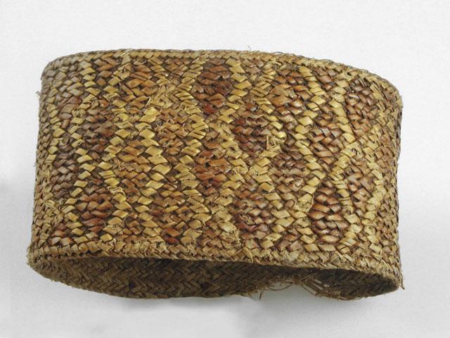 EA/87/26 -
armband