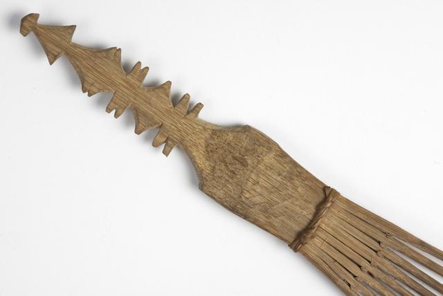 EA/256/10 -
comb