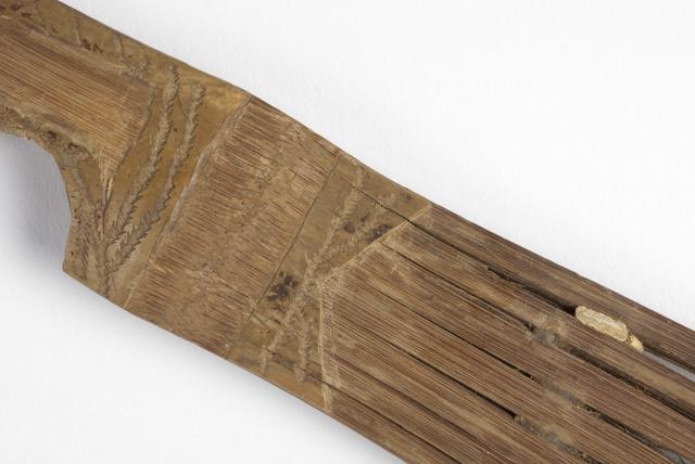 EA/256/11 - 
comb
