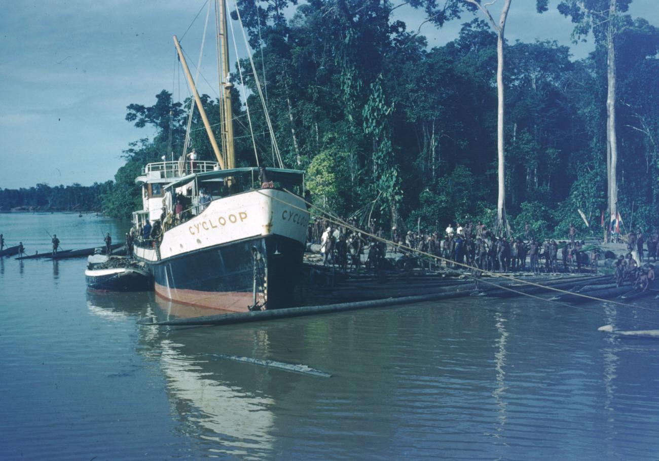 BD/209/2055 - 
Vervoer van boomstammen
