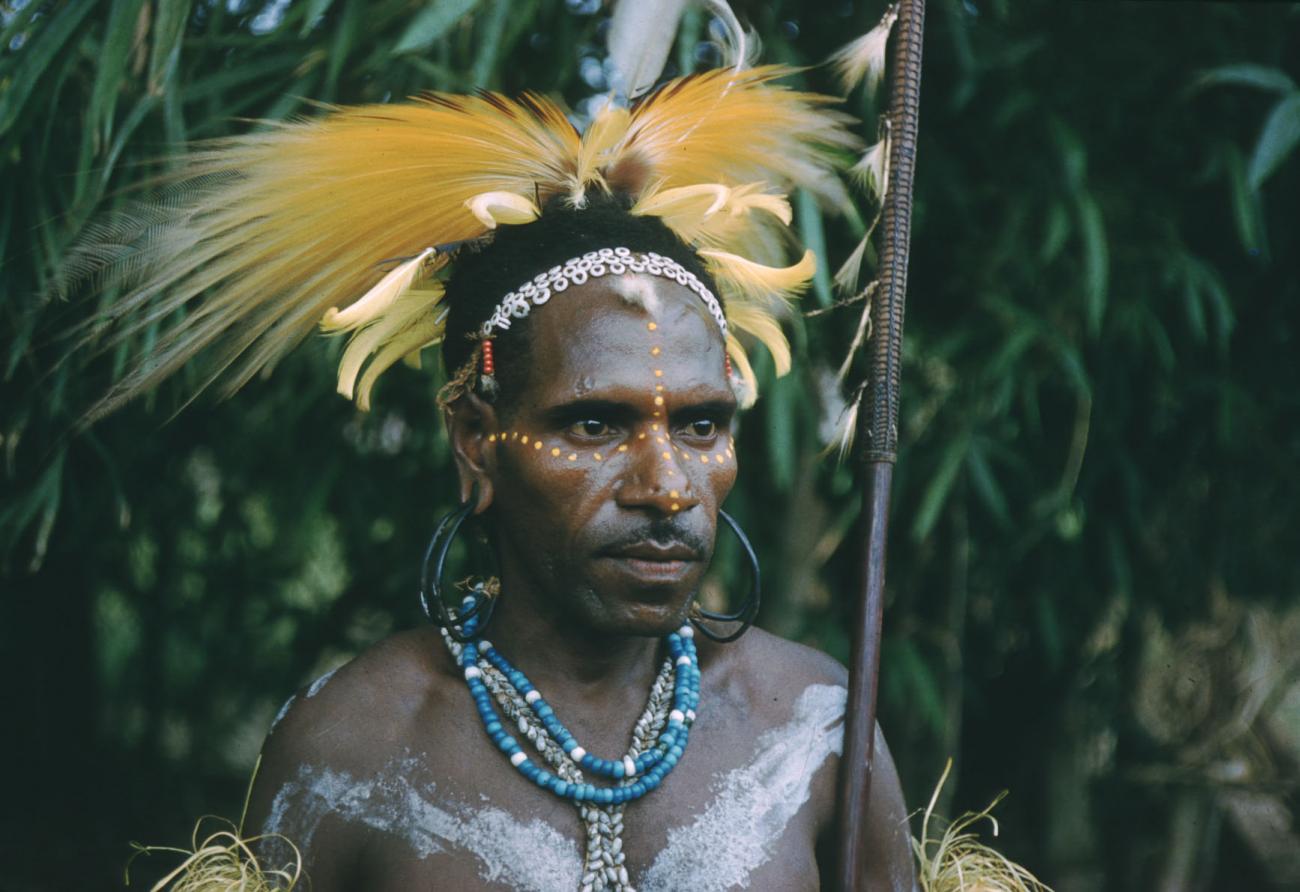 BD/209/3083 - 
Man with spear
