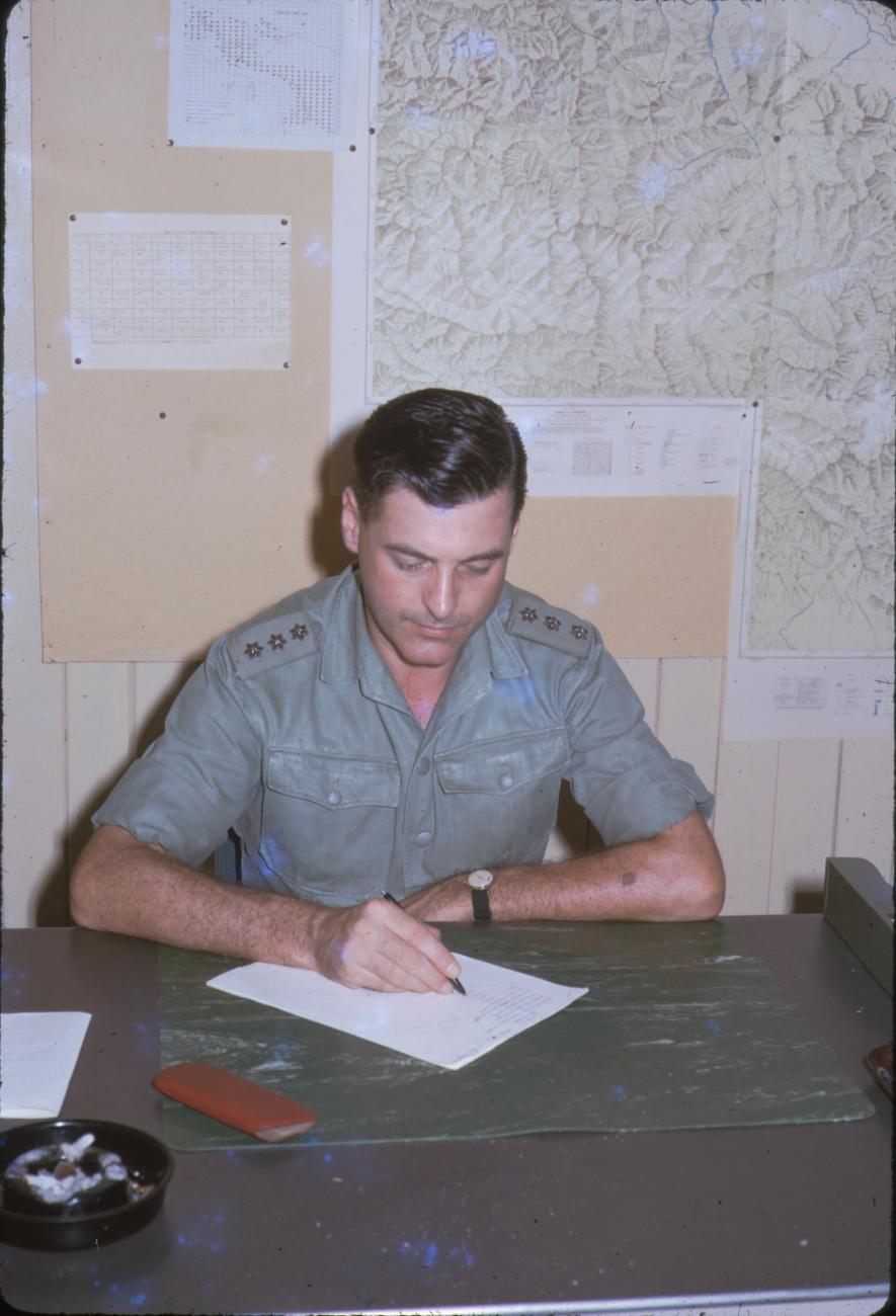 BD/209/9165 -
Opleidingskamp Papoea Vrijwilligers Korps te Manokwari