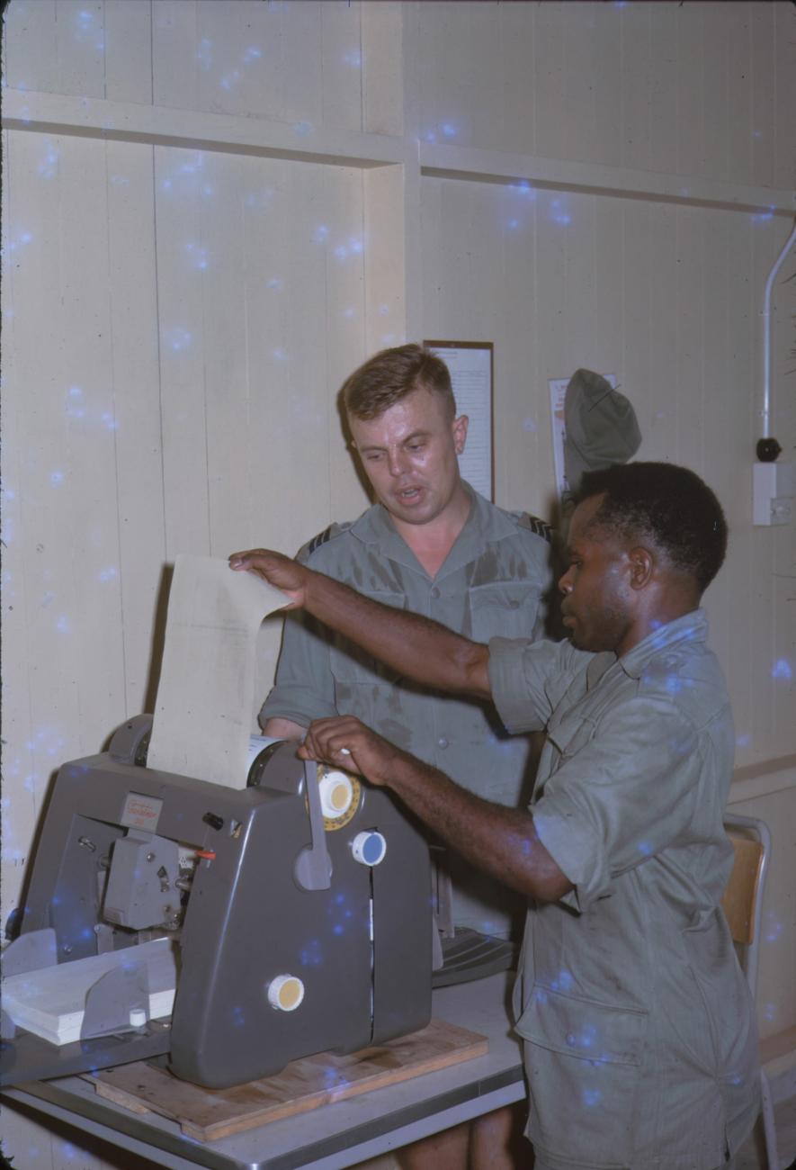BD/209/9167 -
Opleidingskamp Papoea Vrijwilligers Korps te Manokwari