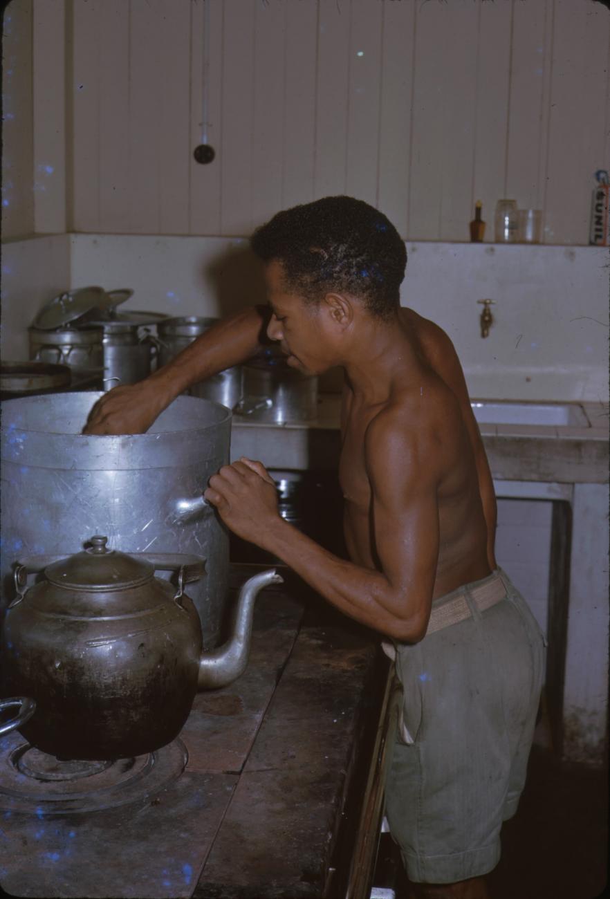 BD/209/9172 -
Opleidingskamp Papoea Vrijwilligers Korps te Manokwari