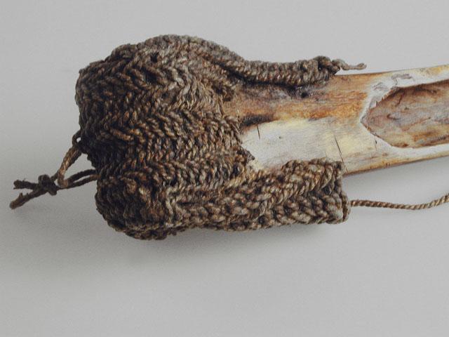 EA/157/5 - 
dagger
