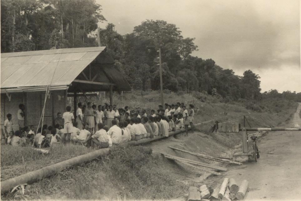 BD/308/119 - 
Sorong
