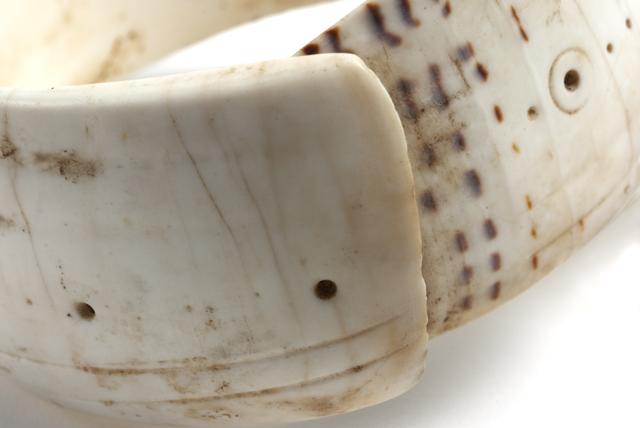 EA/131/62 - 
armband
