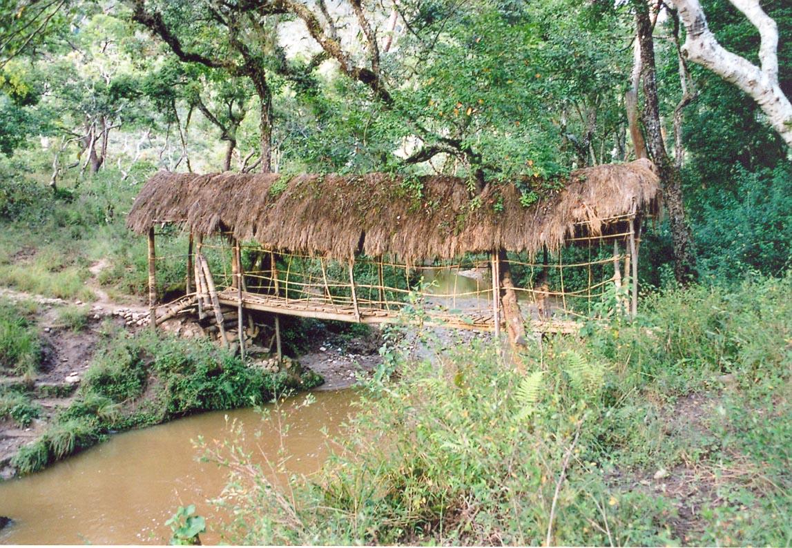 BD/153/22 - 
brug in de Baliemvallei nabij Jiwika

