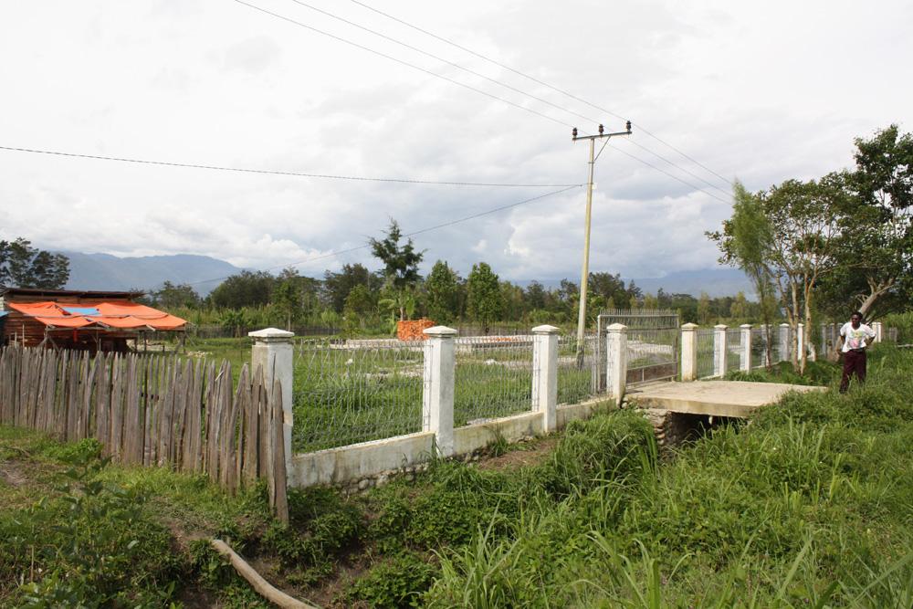 BD/153/52 - 
bouwplaats in Wamena
