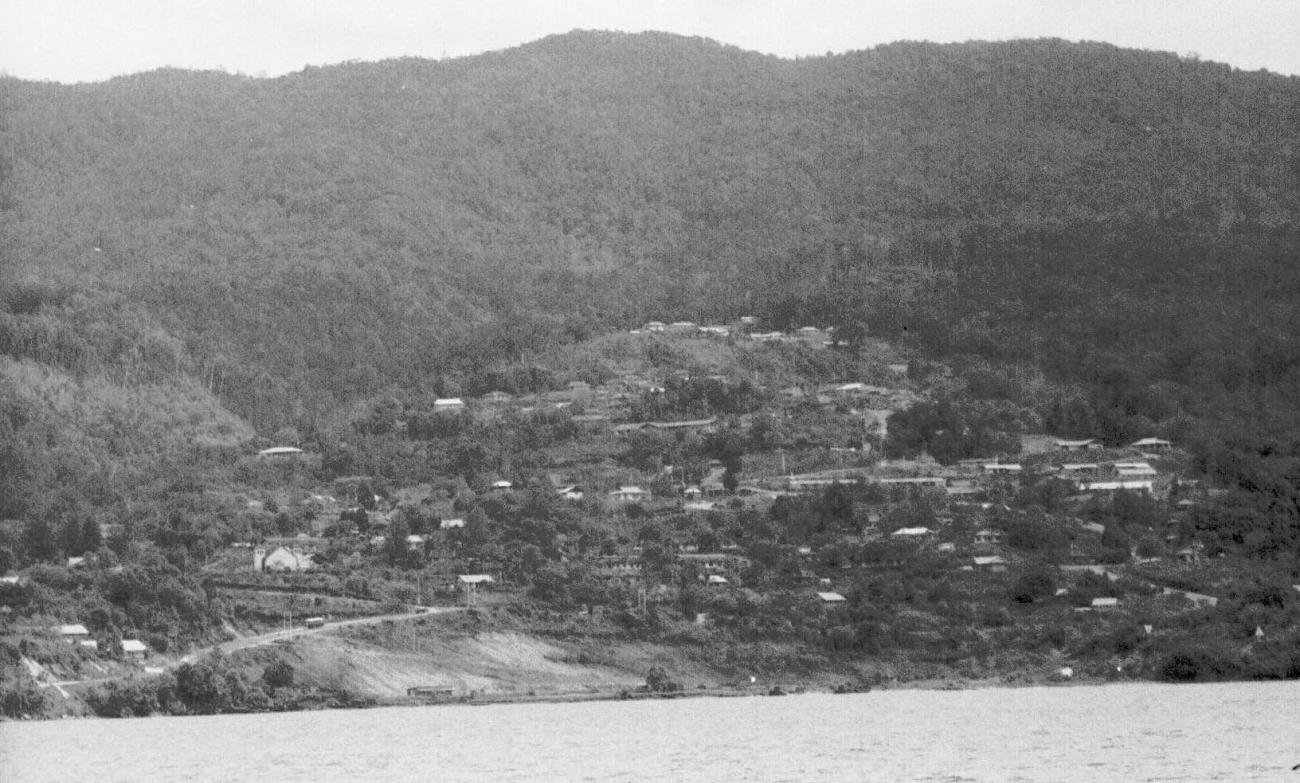BD/133/100 -
Sarmi-Hollandia: View from the water on Hollandia