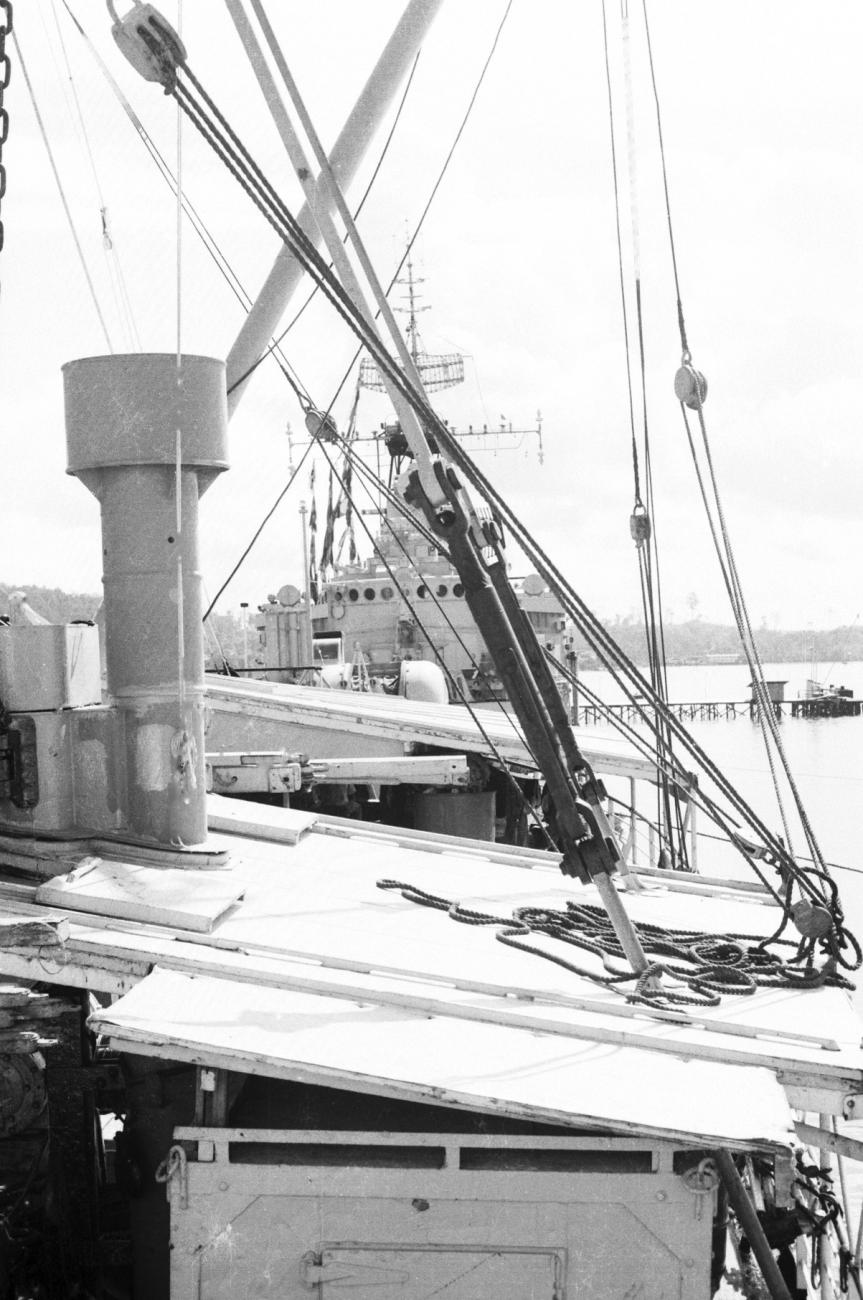 BD/133/688 -
Schip, gezien vanaf voorplecht