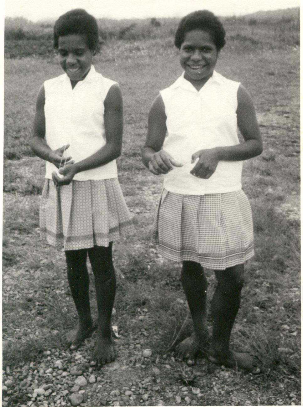 BD/253/103 -
Portret van twee vrouwen