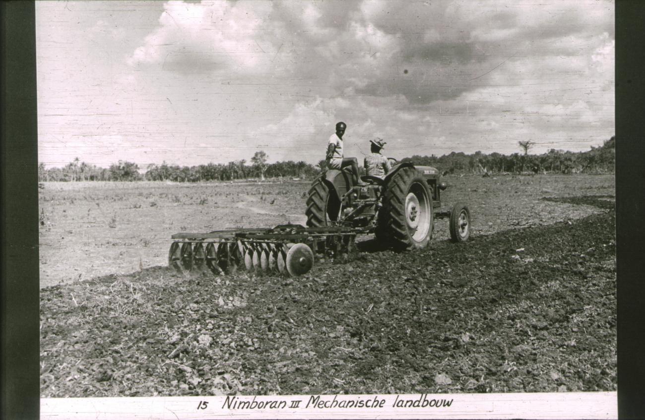 BD/186/116 -
Mechanische landbouw