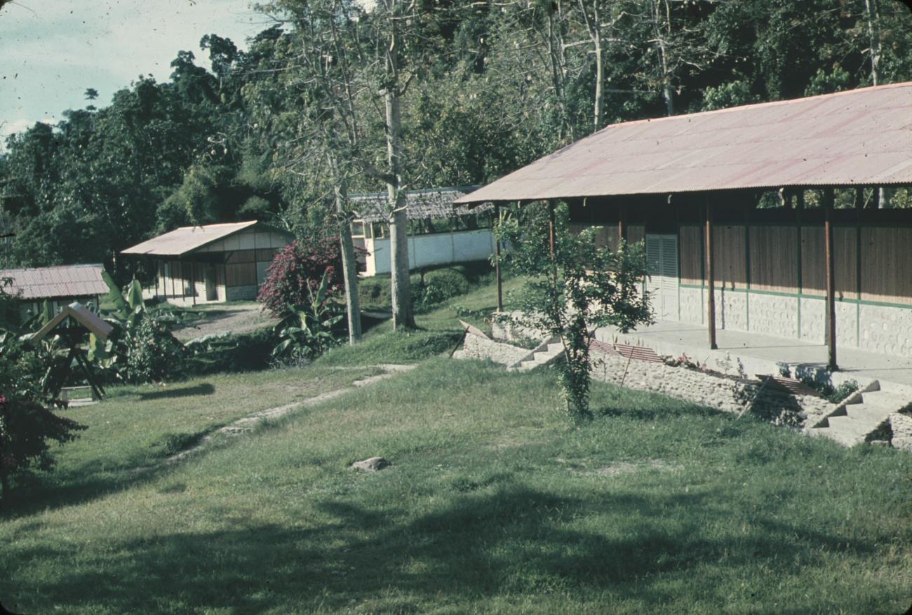 BD/248/211 -
School