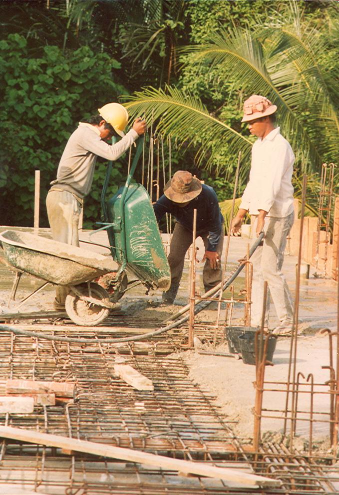BD/269/405 - 
Beton storten in bouwwerk
