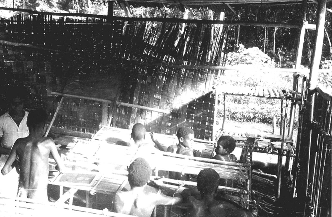 BD/328/27 - 
Tournee in het District Moraid, Onderafdeling Sorong
