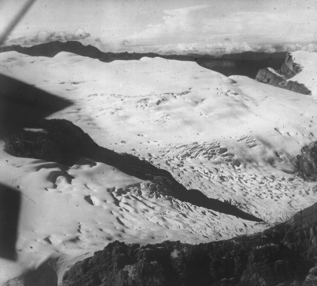 BD/66/293 -
Carstenztoppen 5040m